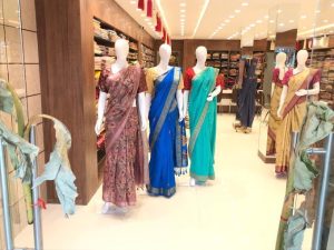 ROOPNIKHARNX Vanasthalipuram Sarees