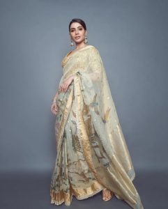 Samantha Ruth Prabhu Saree Pics