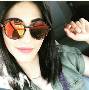 Shruti Haasan Selfi Pics