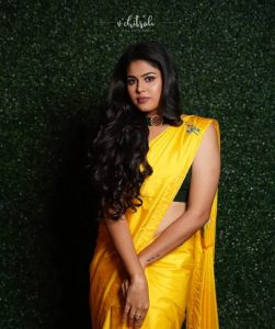 Faria Abdullah In Yellow Saree